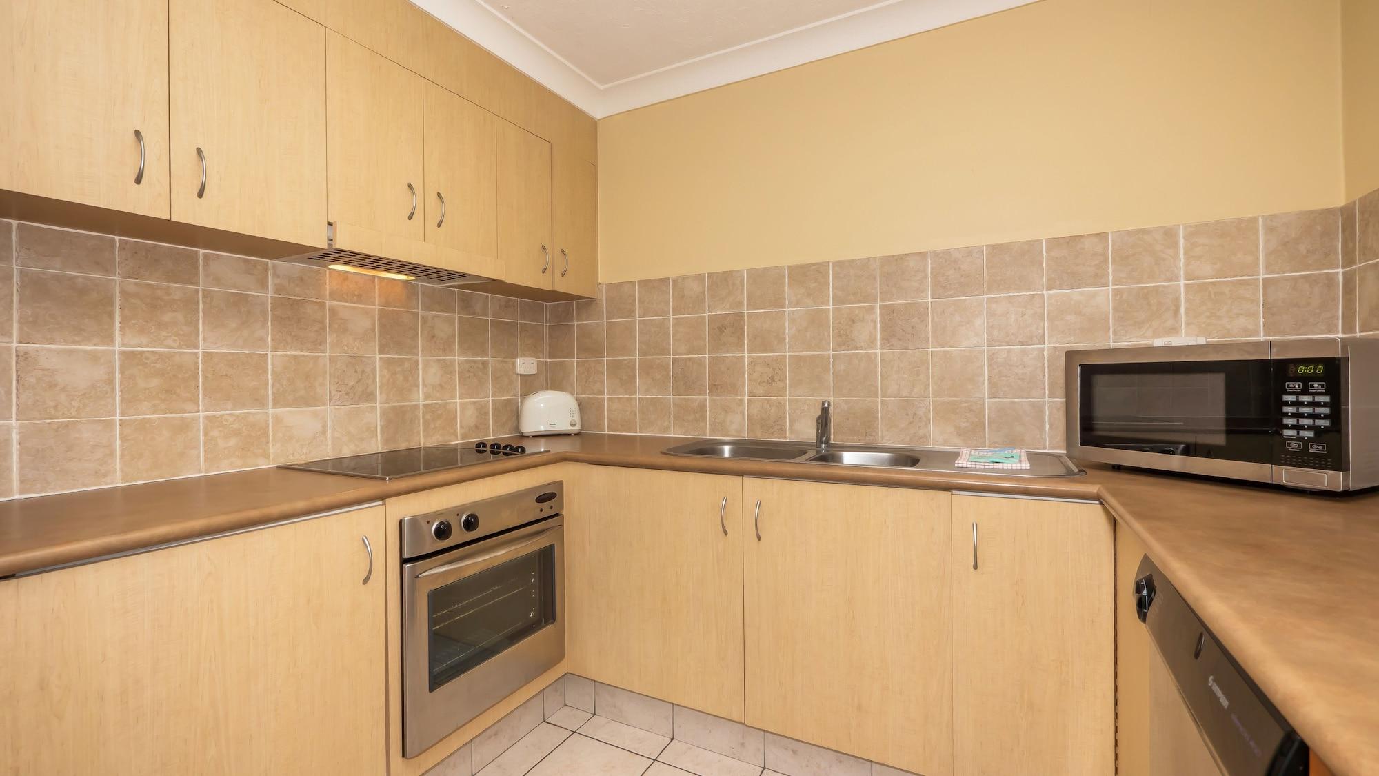 Aristocrat Apartments Gold Coast Buitenkant foto