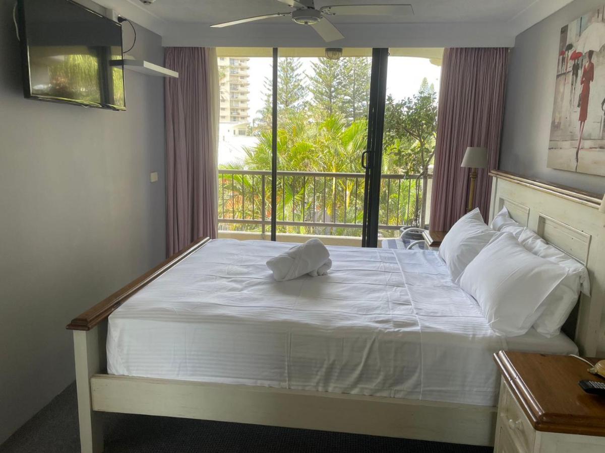 Aristocrat Apartments Gold Coast Buitenkant foto