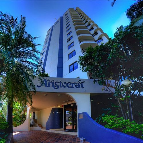 Aristocrat Apartments Gold Coast Buitenkant foto