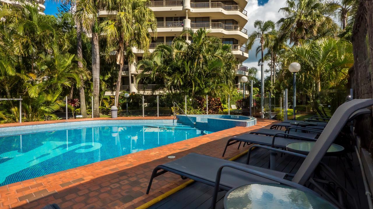 Aristocrat Apartments Gold Coast Buitenkant foto